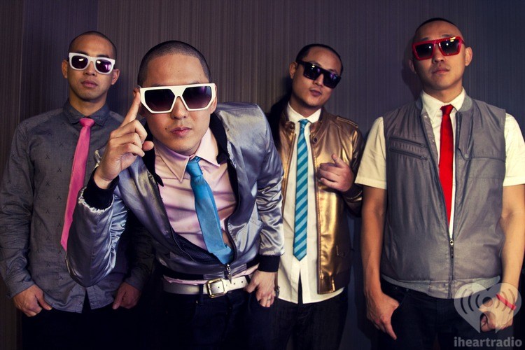 Far East Movement - Don't Look Now