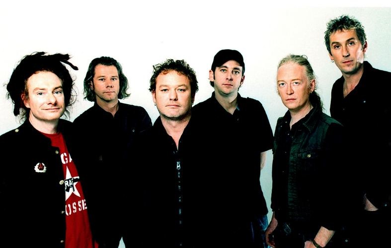 Levellers, The - Maid of the River