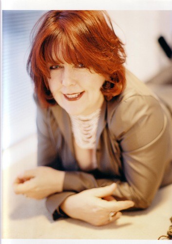 Maggie Reilly - Walk on By