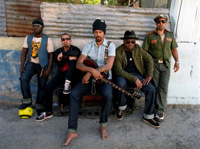 Michael Franti And Spearhead - Life Is Better with You