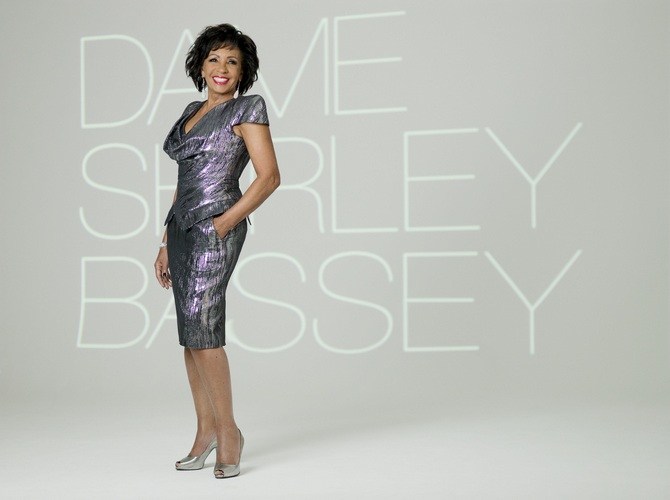 Shirley Bassey - Goldfinger*