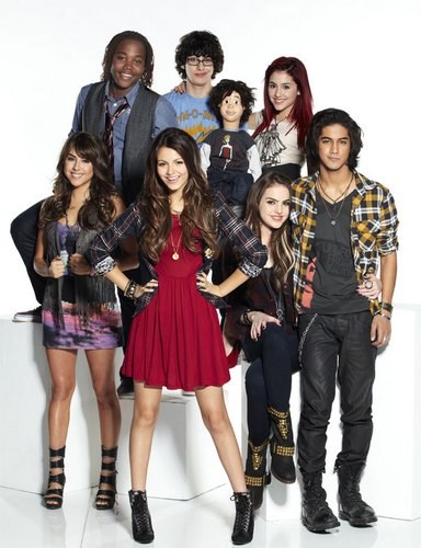 Victorious Cast - Beggin' on Your Knees